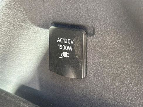 Certified 2023 Toyota Sienna XSE w/ XSE Plus Package image 15