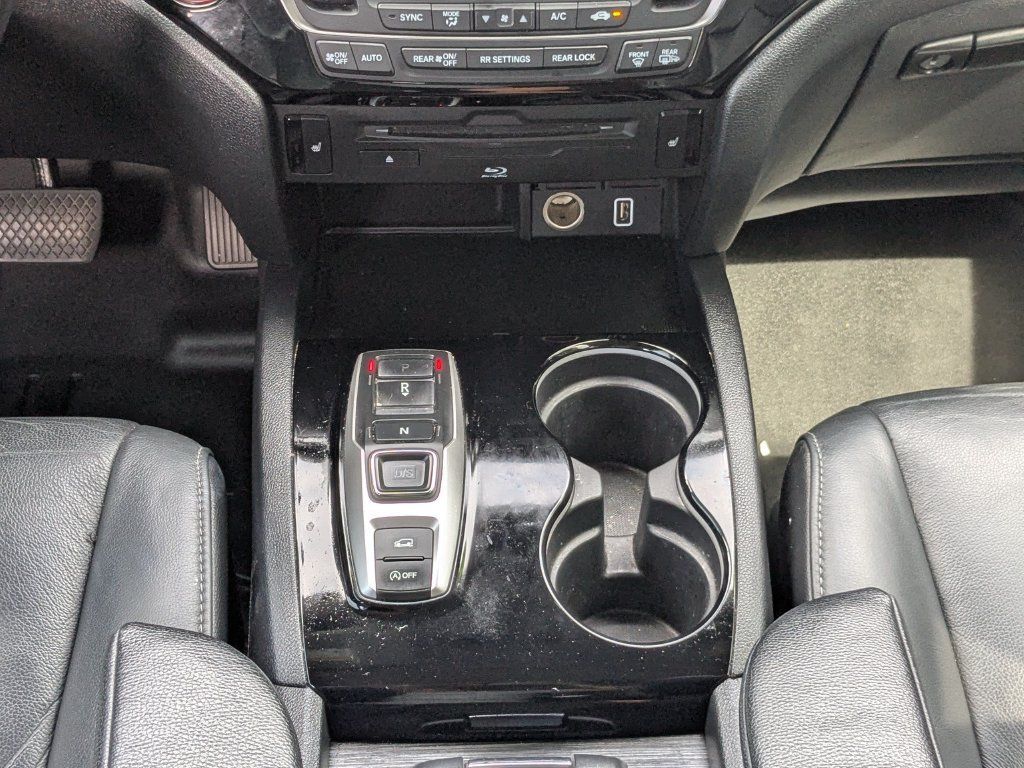 Used 2019 Honda Pilot Touring image 19