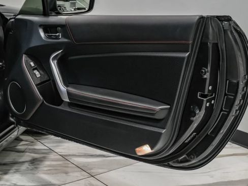Used 2018 Subaru BRZ Limited w/ Popular Package #3 RWD image 43