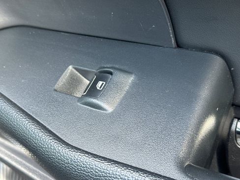 Used 2024 Ford Expedition Limited image 22