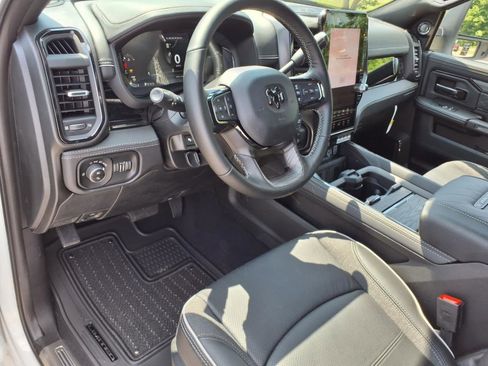 New 2025 RAM 2500 Limited image 6