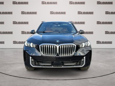 Used 2025 BMW X5 xDrive40i w/ Climate Comfort Package image 8