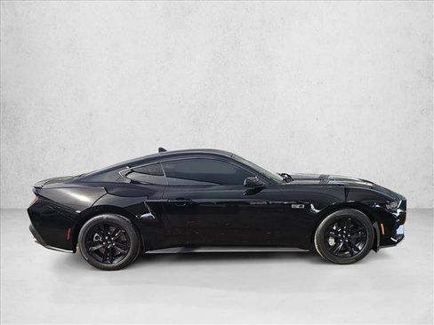 Used 2024 Ford Mustang GT image 6