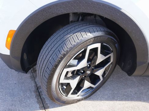 Used 2022 Hyundai Santa Cruz Limited image 27