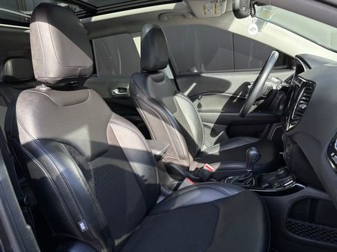 Used 2020 Jeep Compass Altitude image 52