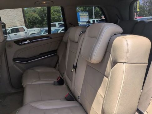 Used 2014 Mercedes-Benz GL 450 4MATIC w/ Appearance Package image 32