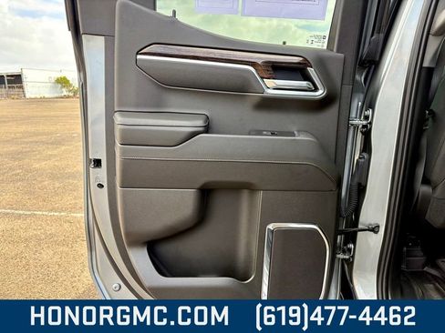 Used 2025 GMC Sierra 1500 Elevation w/ Preferred Package image 20