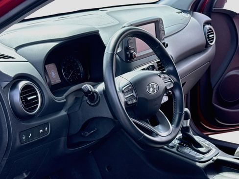 Used 2020 Hyundai Kona SEL AWD/4WD image 11