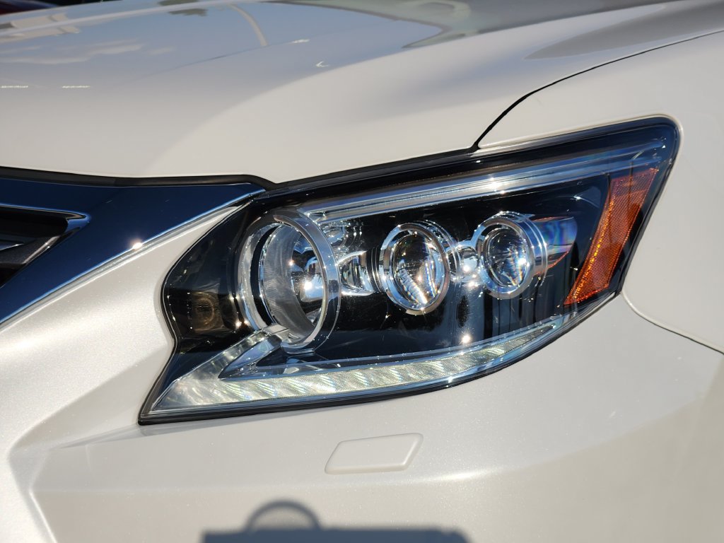 Used 2015 Lexus GX 460 Luxury AWD/4WD image 9