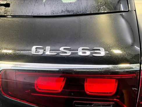 New 2026 Mercedes-Benz GLS 63 AMG 4MATIC image 6