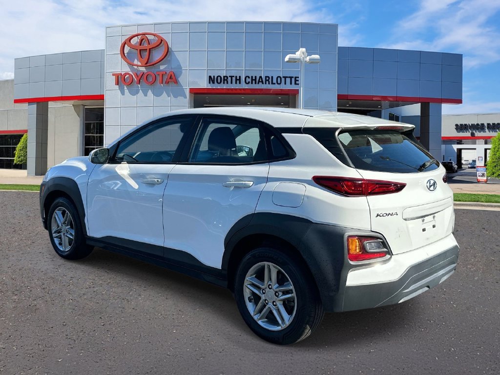 Used 2021 Hyundai Kona SE AWD/4WD image 4