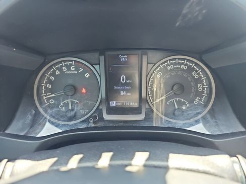 Used 2019 Toyota Tacoma TRD Off-Road AWD/4WD image 23