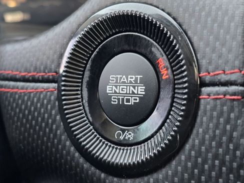 Used 2022 Jeep Compass Trailhawk w/ Trailhawk Elite Group image 13