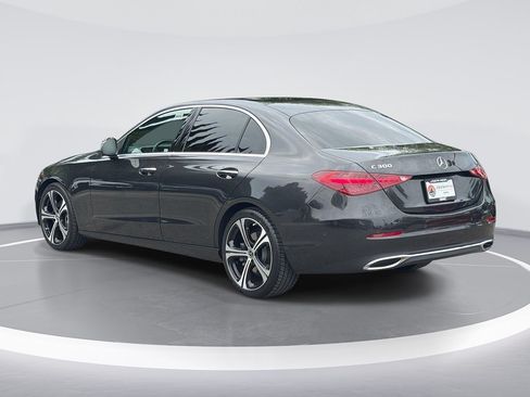 Used 2024 Mercedes-Benz C 300 Sedan image 5
