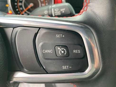 Used 2023 Jeep Wrangler Rubicon w/ Cold Weather Group AWD/4WD image 22