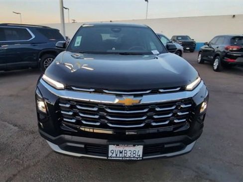 Used 2026 Chevrolet Equinox LT image 3