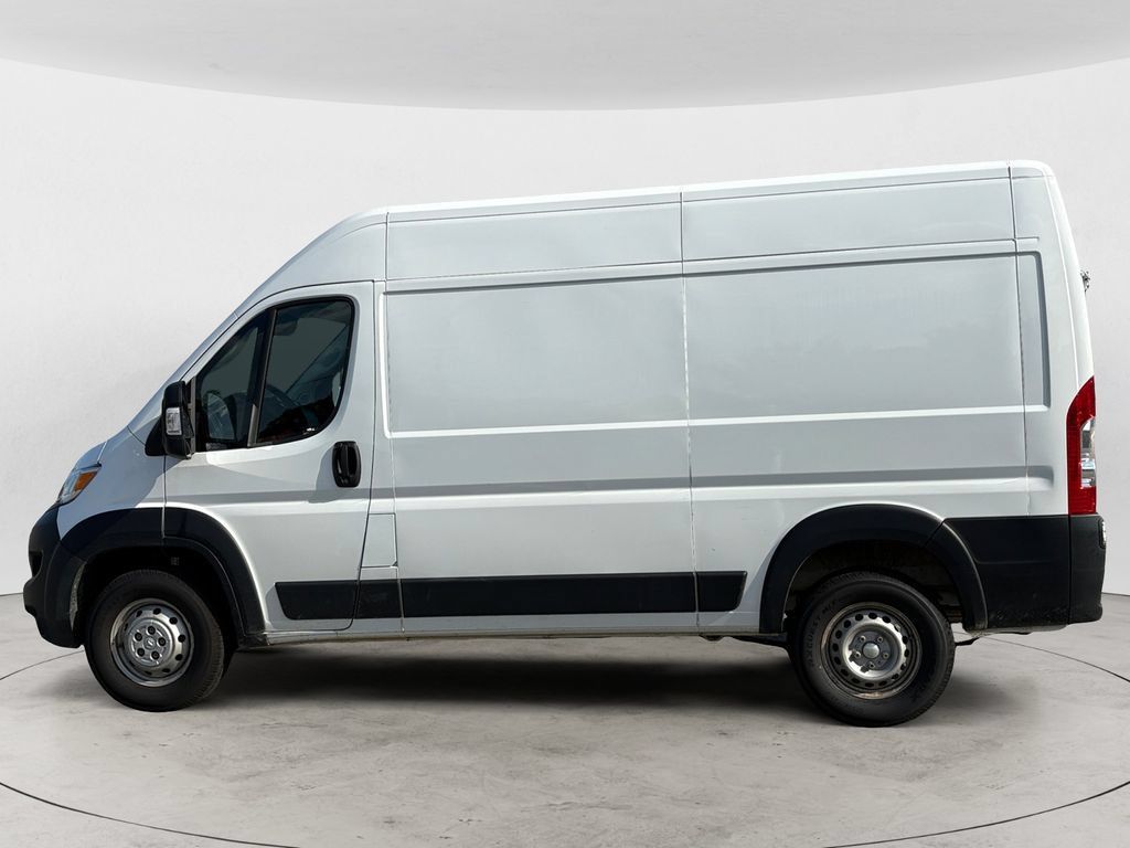 Used 2025 RAM ProMaster 2500 w/ Convenience Group FWD image 6