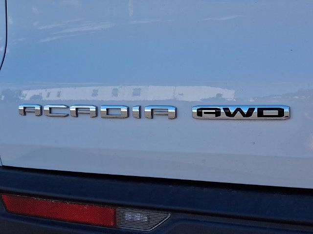 Used 2026 GMC Acadia Elevation w/ Elevation Premium Package AWD/4WD image 9