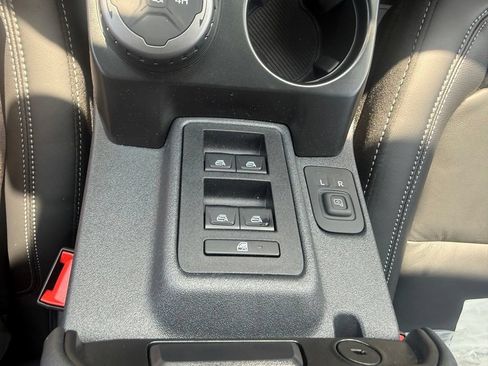 New 2026 Ford Bronco Outer Banks AWD/4WD image 31