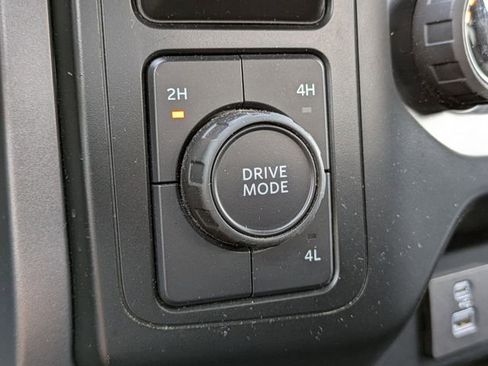 Used 2023 Ford F150 XLT image 22