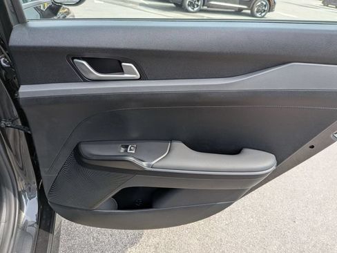 New 2026 Kia K5 LXS FWD image 23