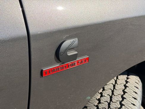 New 2026 RAM 2500 Laramie w/ Night Edition AWD/4WD image 7