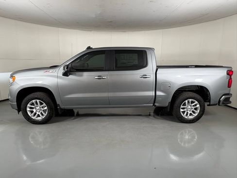 New 2026 Chevrolet Silverado 1500 RST w/ Z71 Off-Road Package AWD/4WD image 6