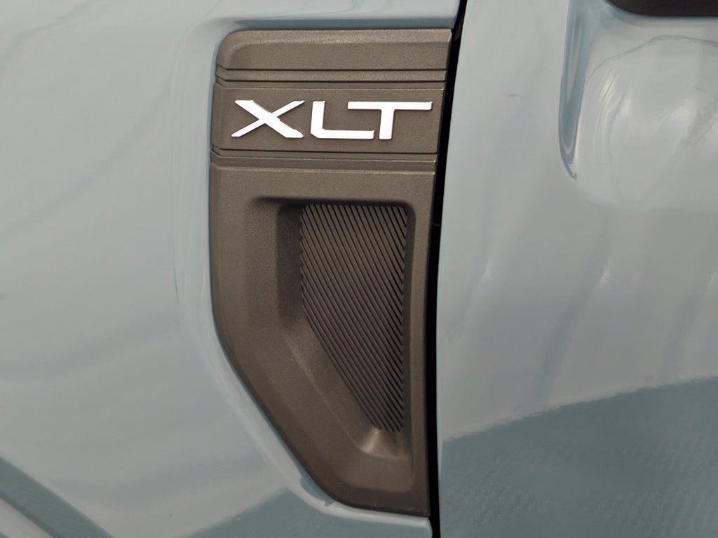 Used 2023 Ford Maverick XLT w/ XLT Luxury Package FWD image 45