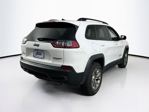 Used 2022 Jeep Cherokee Trailhawk AWD/4WD image 5