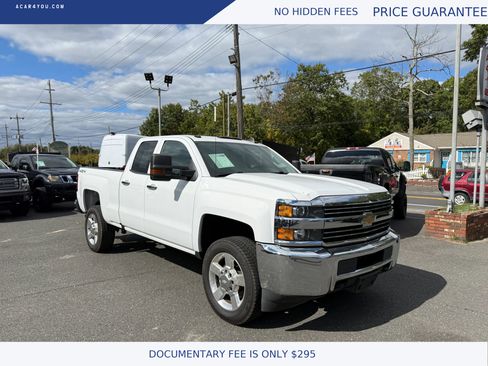Used 2018 Chevrolet Silverado 2500 W/T w/ Snow Plow Prep Package image 2