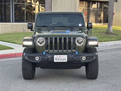 Used 2023 Jeep Wrangler Unlimited Rubicon 4xe image 2