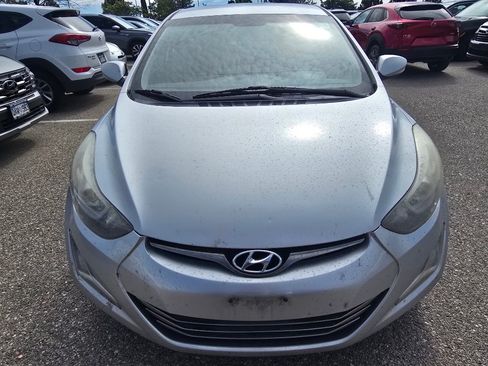 Used 2015 Hyundai Elantra Limited FWD image 9