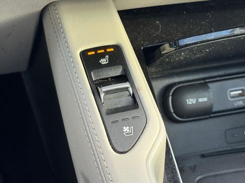 Certified 2022 Kia Telluride EX w/ EX Premium Package image 19