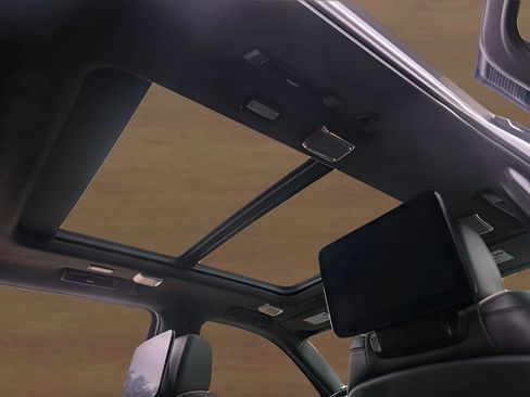 Certified 2023 Cadillac Escalade ESV Sport Platinum w/ LPO, ONYX Package image 35