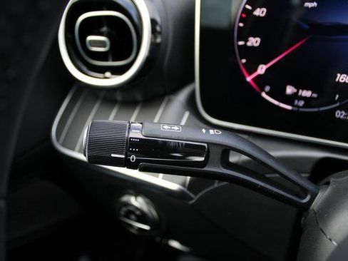 New 2025 Mercedes-Benz C 300 4MATIC Sedan image 17