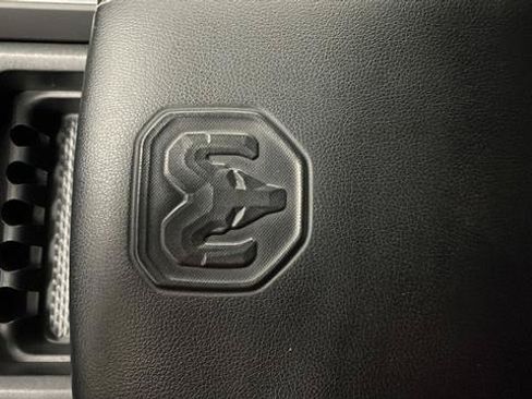 Used 2019 RAM 1500 Laramie w/ Sport Appearance Package AWD/4WD image 19