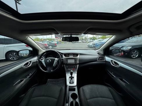 Used 2014 Nissan Sentra SR w/ Premium Package FWD image 20