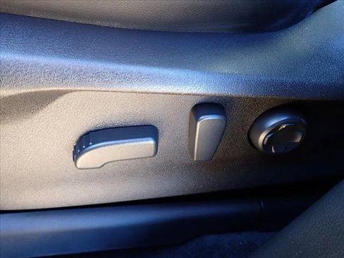 Certified 2023 Subaru Ascent Limited image 15