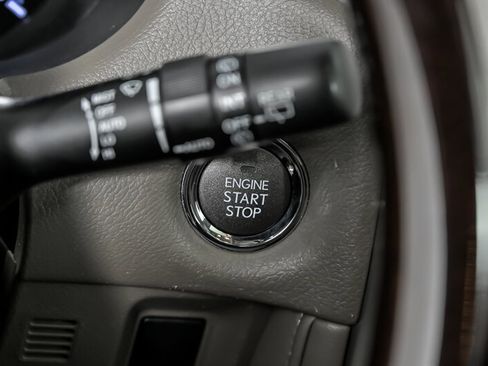 Used 2018 Lexus GX 460 image 26