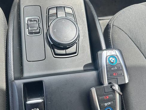 Used 2016 BMW i3 w/ Range Extender image 26