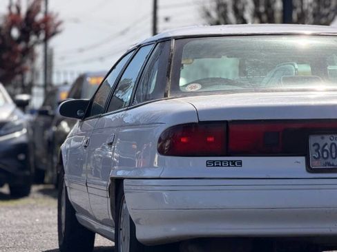 Used 1995 Mercury Sable GS image 9