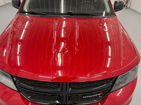 Used 2019 Dodge Journey SE w/ Connectivity Group AWD/4WD image 16