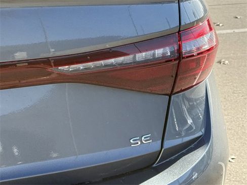 New 2026 Volkswagen Jetta SE image 6