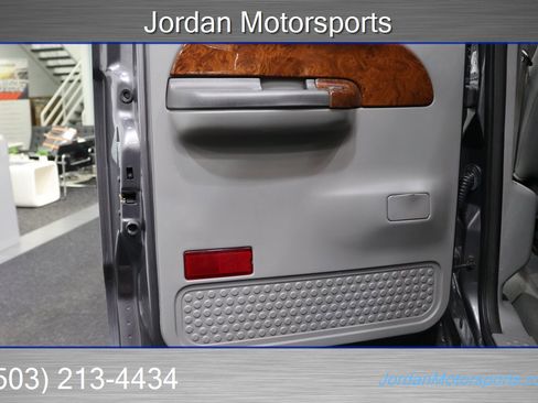 Used 2003 Ford F350 Lariat image 62