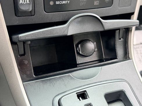 Used 2013 Toyota Corolla L FWD image 36