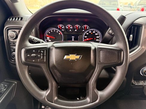 Used 2022 Chevrolet Silverado 1500 Custom image 36