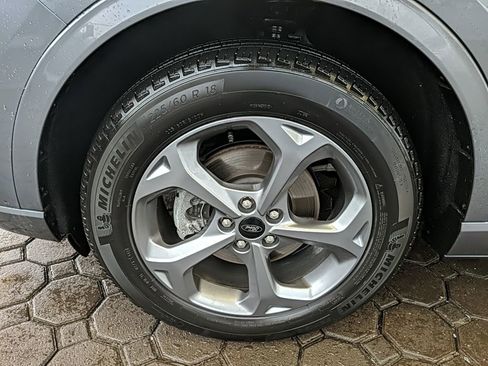 Used 2024 Ford Escape ST-Line w/ Tech Pack #1 image 10