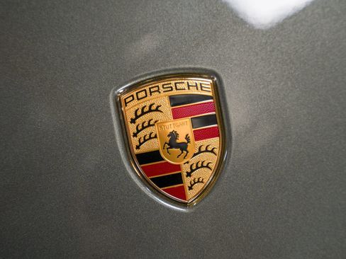 Used 2021 Porsche 911 Turbo S image 13