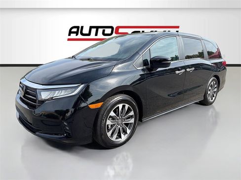 Used 2024 Honda Odyssey EX-L image 3