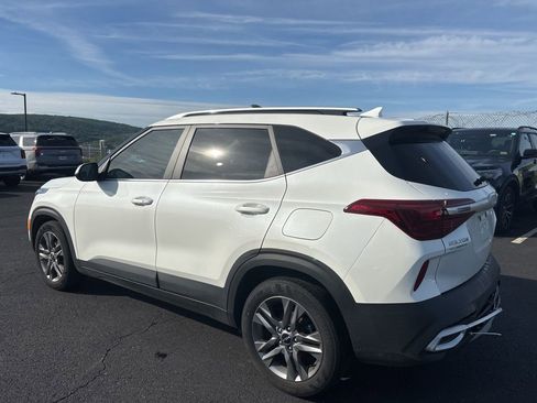 Certified 2023 Kia Seltos S FWD image 4